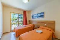 Rentalmar Pins Marina
