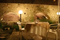 Logis Hôtel Restaurant les Géraniums Hotels in Bedoin
