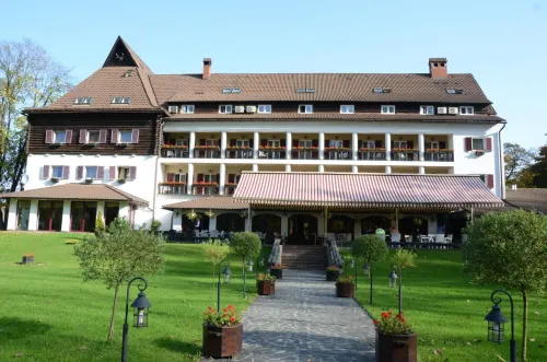 Hotel Gradina Morii - 3-Star
