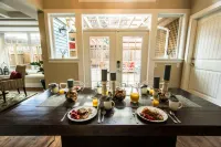 Kelowna Bed & Breakfast - Chatham House
