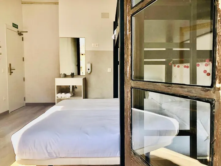 Quartier Leon Hostel Jabalquinto