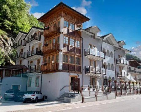 Hotel Arcangelo 3 Stelle Superior Hotels in Pellizzano
