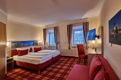 Hotel Elbparadies Hotels in der Nähe von Camping-Stellplatz Struppen