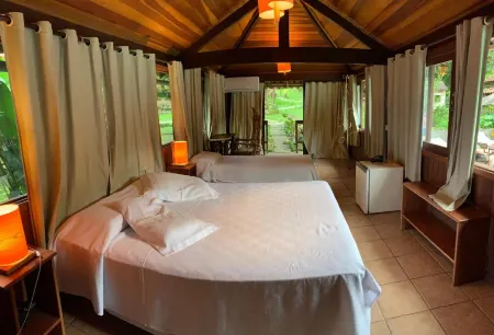 Hotel da Cachoeira Отели рядом с достопримечательностью «Pequena Finlândia»