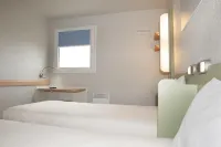 이비스 버짓 구생빌 CDG Ecouen 호텔