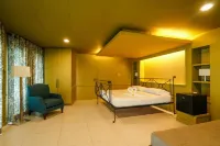 Jacobs Hill Tagaytay