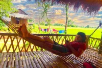 Family Batcave Homestay Hotel di Banan