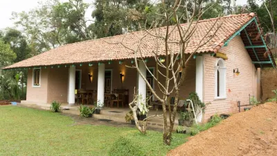 Ella Nine Peaks Hotels near Radaliyadda Purana Rajamaha Viharaya