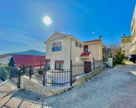 Villa Serenity Budva Hoteles en Podostrog