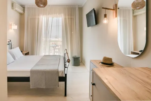 Irilena Hotel - 2-Star