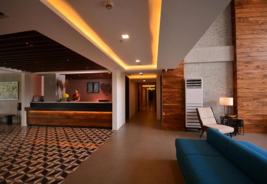 크라운 호텔 앳 하버 스프링스