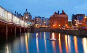 City Centre Duplex Sleeps 4 #H9