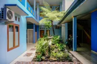OYO 778 Guest House Amalia Malang