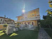 B&B Mariposa Hotels in 