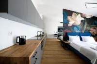 Aparthotel Inspire Miodova Residence - balcony