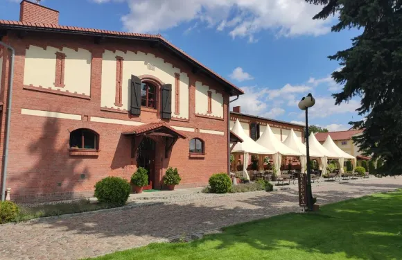 桑德羅西爾韋酒店