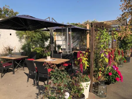 Hotel & Restaurant Arnoldusklause Отели в г. Фетвайс