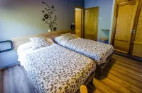 Hostal la Pastora Hotels in Arenas de San Pedro