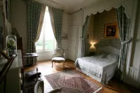 Château de Beaujeu - Bed and Breakfast
