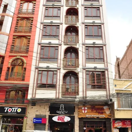 Qantu Hotel