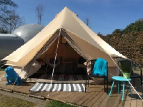 Guesthouse de Witte Merel Deluxe Hotels in Beringen