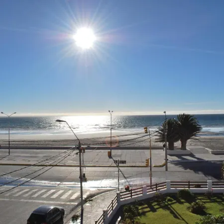 Hotel Gran Madryn Отели в г. Вьедма