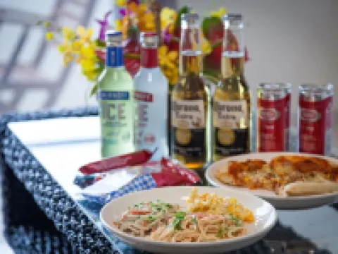 与那原ホテル SUNRIZE･OCEAN 与那原町のホテル