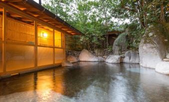 Yufuin Onsen Hinoharu Ryokan 료칸 이미지