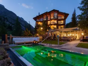 Suitenhotel Zurbriggen