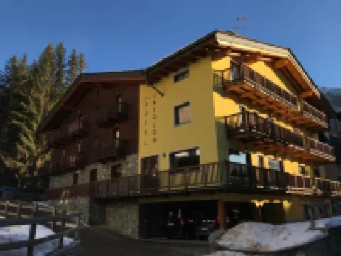 Hotel l' Aiglon Hotels in Champoluc