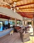 Penedo House Pousada