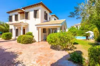 Villa Iliana