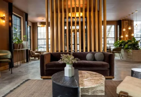 The Dylin Отели рядом с достопримечательностью «Аллайант Энерджи Сентер»