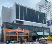 Infinity Hotel Hôtels à : 