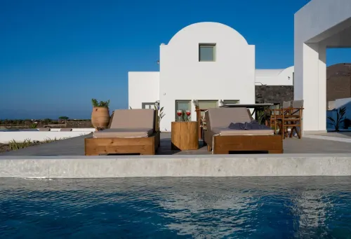Oia Kissiri - Private Pool Villas - 4-Star