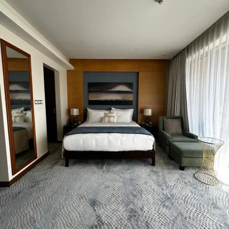 Dubai Mall Emaar Fashion Avenue Highest Floor Residence- Formerly Address Dubai Mall