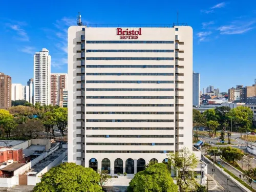 Bristol International Airport Hotel - Guarulhos - gimnasio