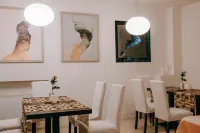 Hotel la Contrada Hotels in Gonte