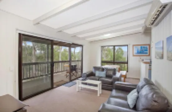 Beacon Point Ocean View Villas