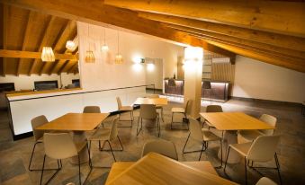 Villa Lucerna Sports & Hotel Resort