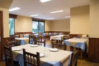 La Terraza de Picos Hotels in Onís