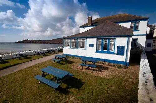 The Paris Hotel Hotels in Coverack