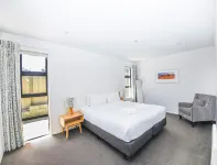 Tenby Apartments