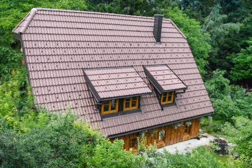 Yeti Cabin Hotels in Poljanak