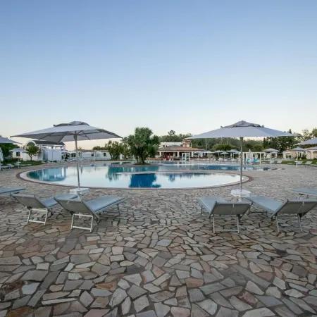 Limone Beach Resort