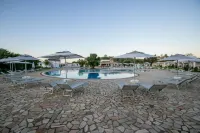 Limone Beach Resort - Pools