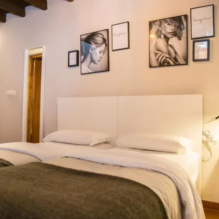 Apartamentos Nahira Suites 3000