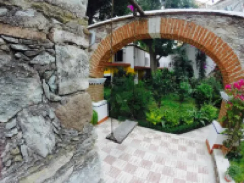 Sanbernabé Tres Hotéis em 