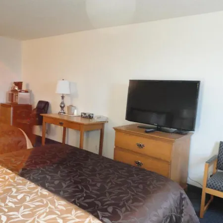 South Hill Motor Inn