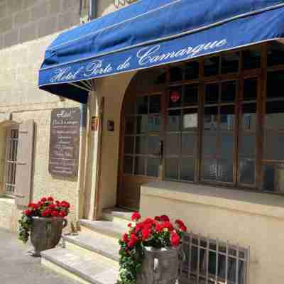Hôtel Porte de Camargue - Les Quais d'Arles Hotel Exterior